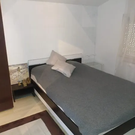 Vilă Ani *